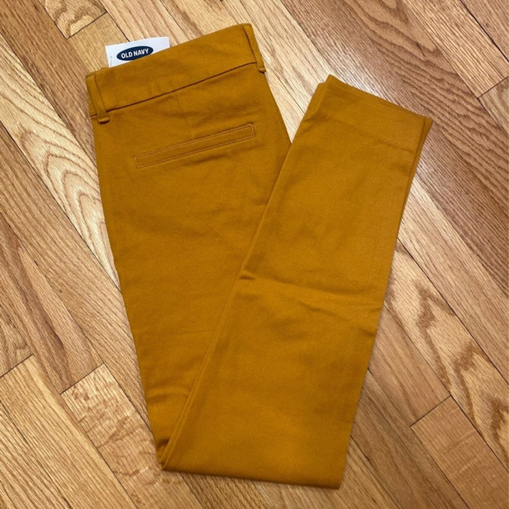 Old Navy Pixie pants NWT